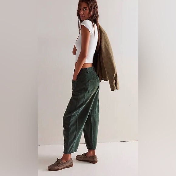 Free People We The Free Good Luck Mid-Rise Cord Barrel Jeans. NWT. Cypress - Picture 5 of 7